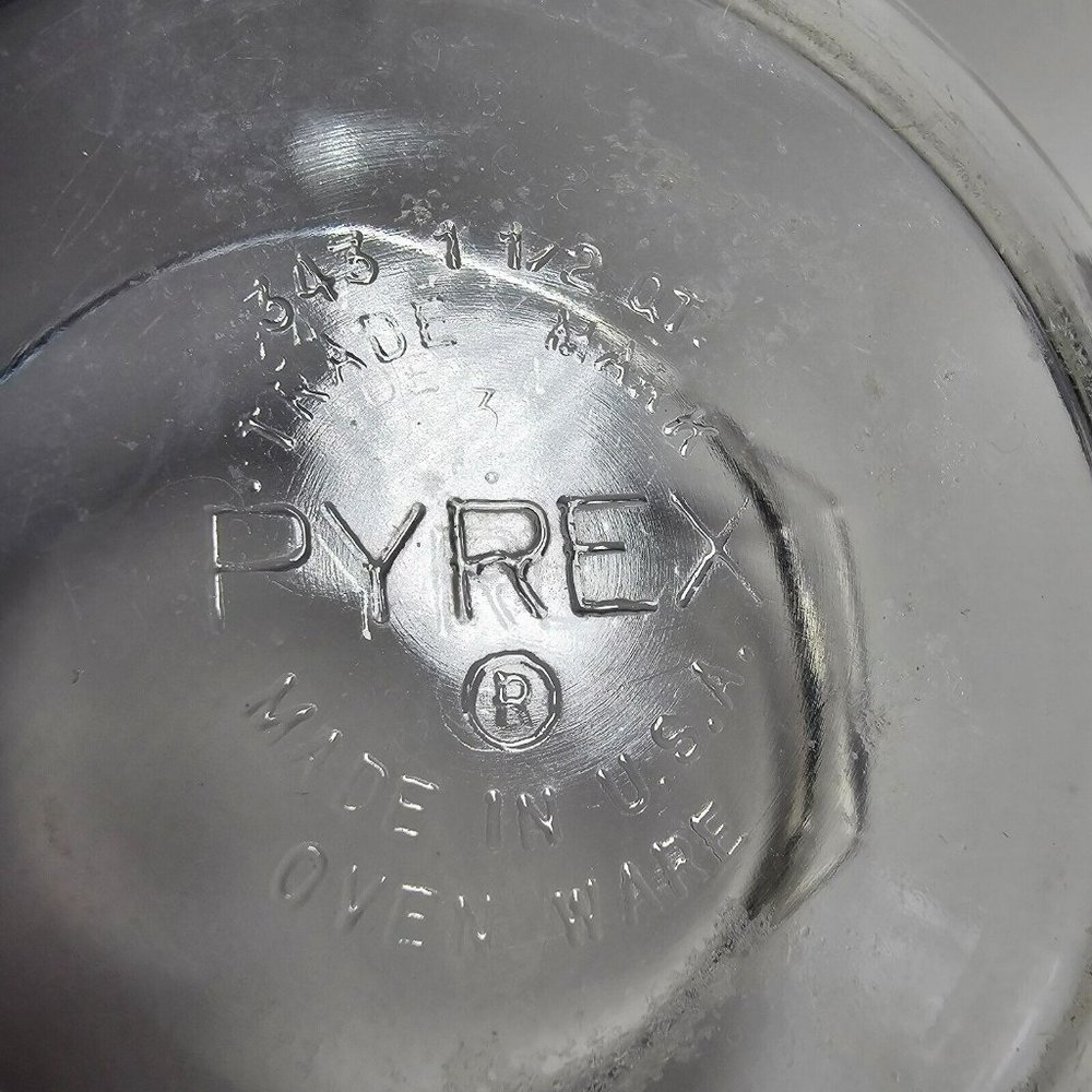 Pyrex 1.5 Qt 6" Mixing Bowl #343 Clear Glass Ovenware w/ Handles - Picture 5 of 6